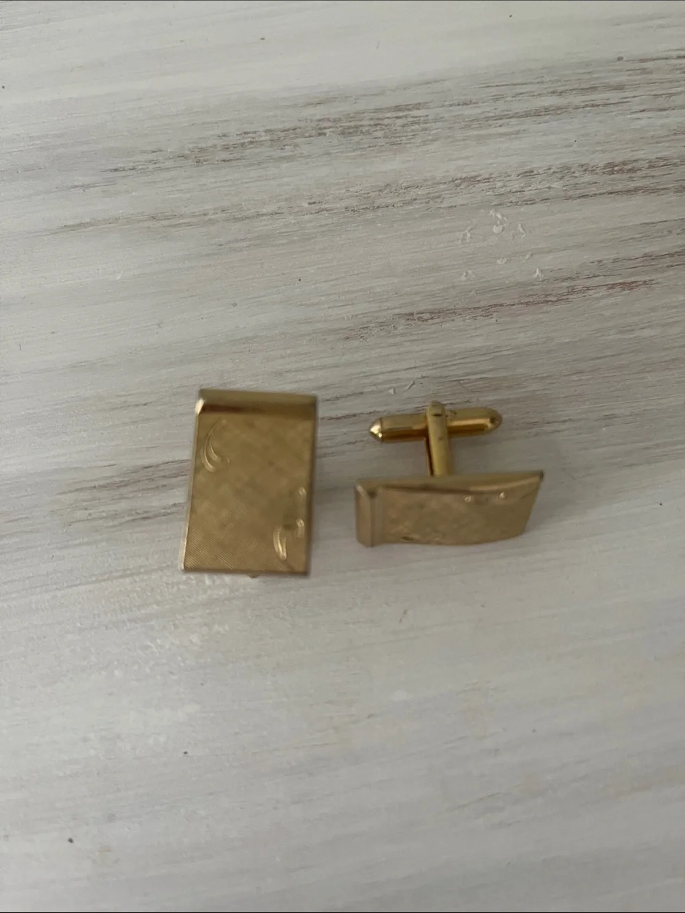SWANK Gold-Tone Rectangular Cuff Links